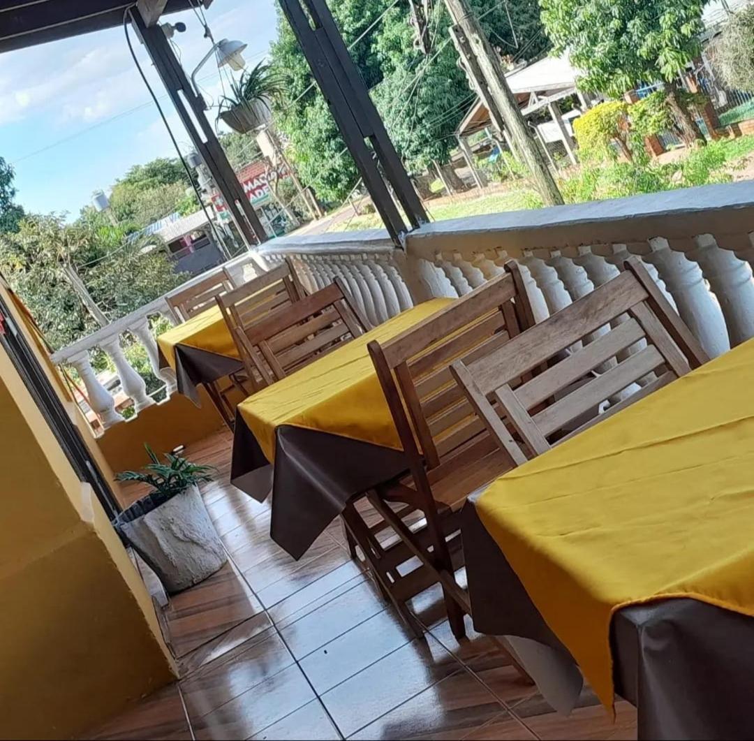 Hostel Damaris Puerto Iguazú Zewnętrze zdjęcie